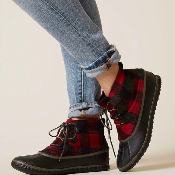 Sorel Shoes - SOREL Out 'N About Buffalo Check Short Boot